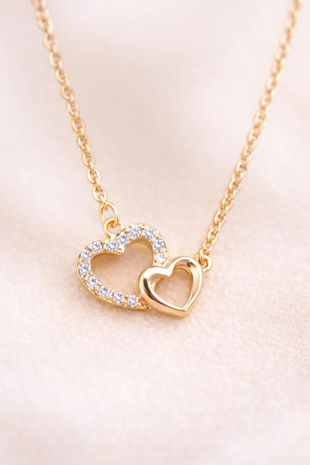 Collier cœurs unis, bijou romantique pour les amoureux Maison du Collier, idée cadeau Saint-Valentin