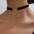 Collier Ras-de-Cou Velours Nœud Doré – Femme Tendance