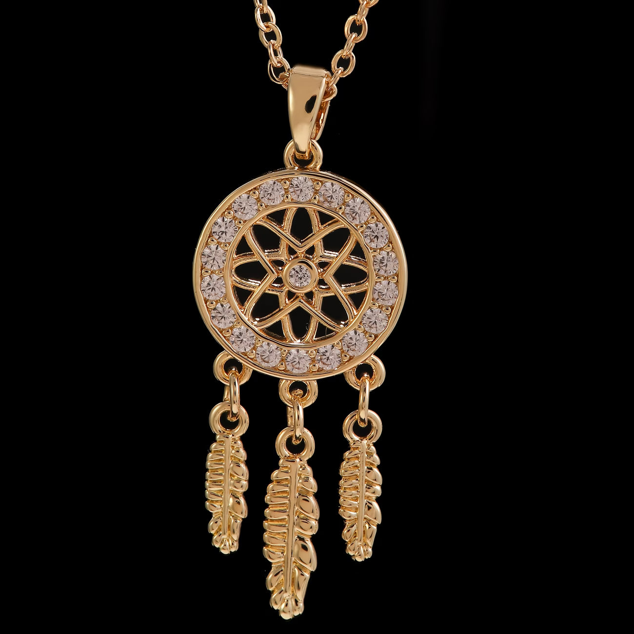 Collier doré femme pendentif élégant - vue de face