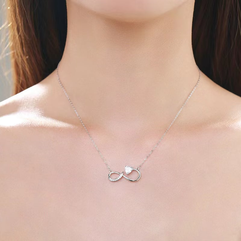 Collier infini cœur cristal idée cadeau femme - Maison du Collier