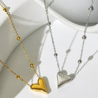 collier coeur femme dore porte decollete maison du collier